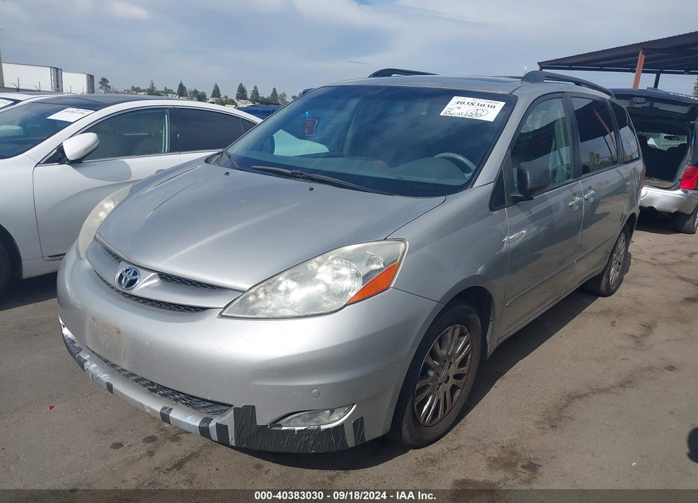 2010 TOYOTA SIENNA XLE VIN: 5TDYK4CC2AS315634