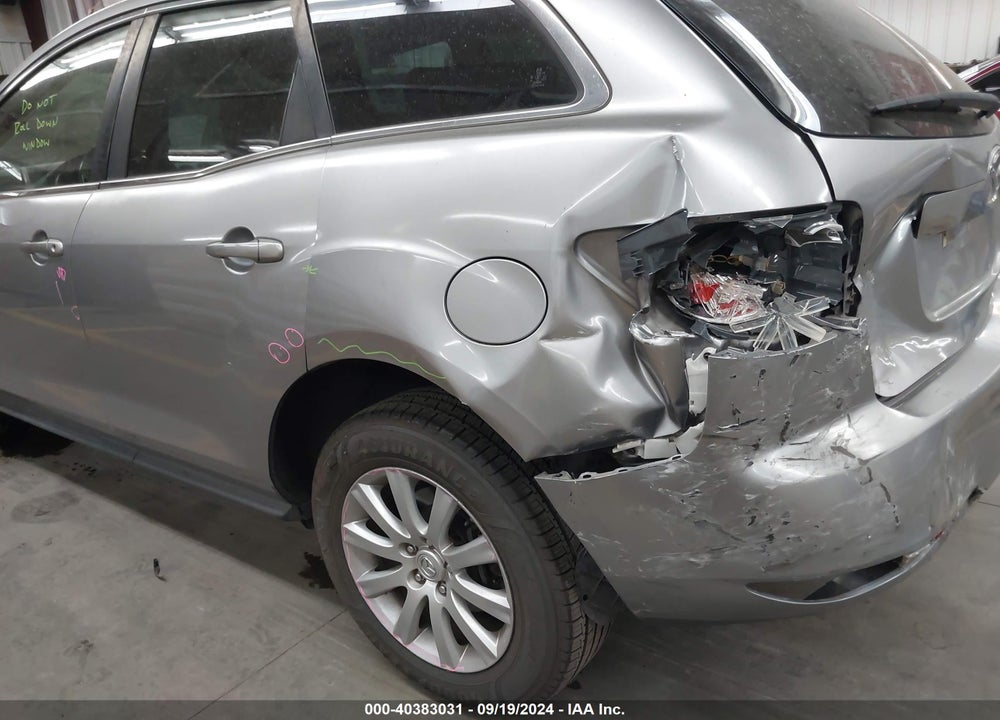 2011 MAZDA CX-7 I SPORT VIN: JM3ER2BM1B0372867