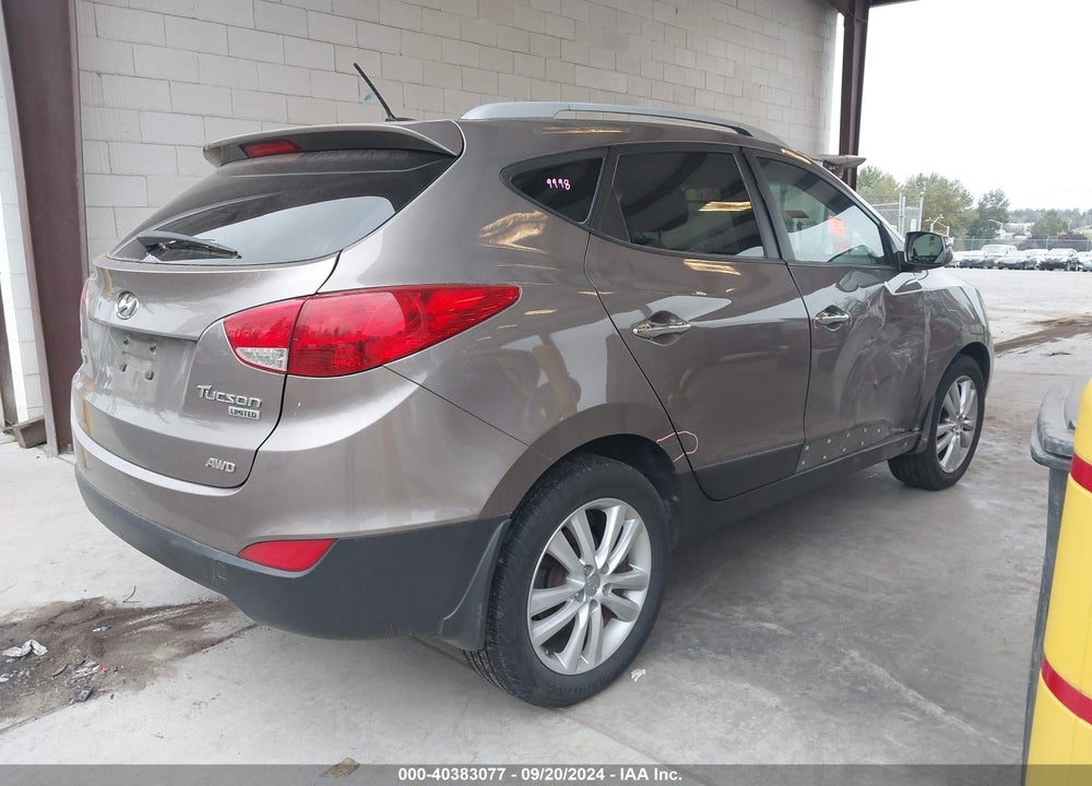 2012 HYUNDAI TUCSON LIMITED VIN: KM8JUCAC0CU544025