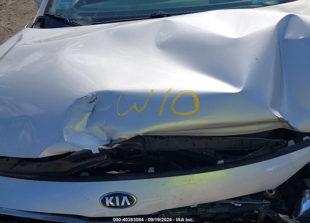 2018 KIA FORTE LX VIN: 3KPFK4A7XJE222898