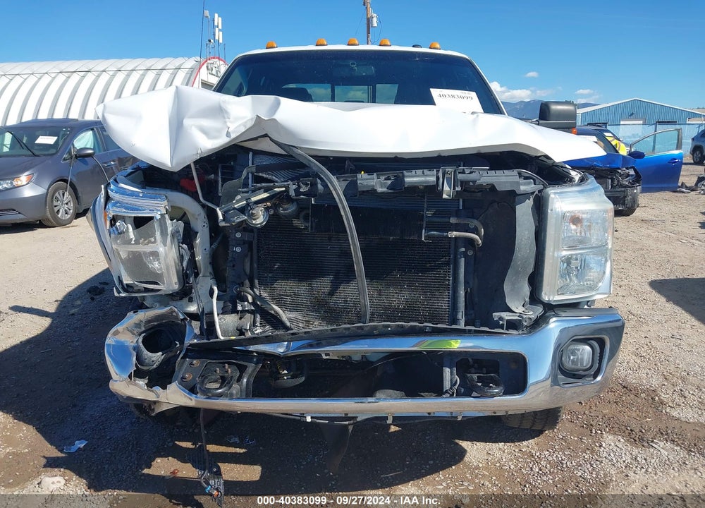 2011 FORD F-350 LARIAT VIN: 1FT8W3B66BEB80787