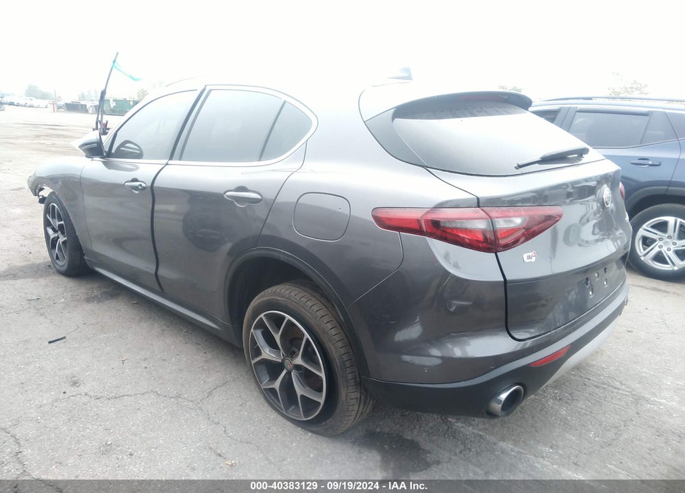 2019 ALFA ROMEO STELVIO TI AWD VIN: ZASPAKBN8K7C45260