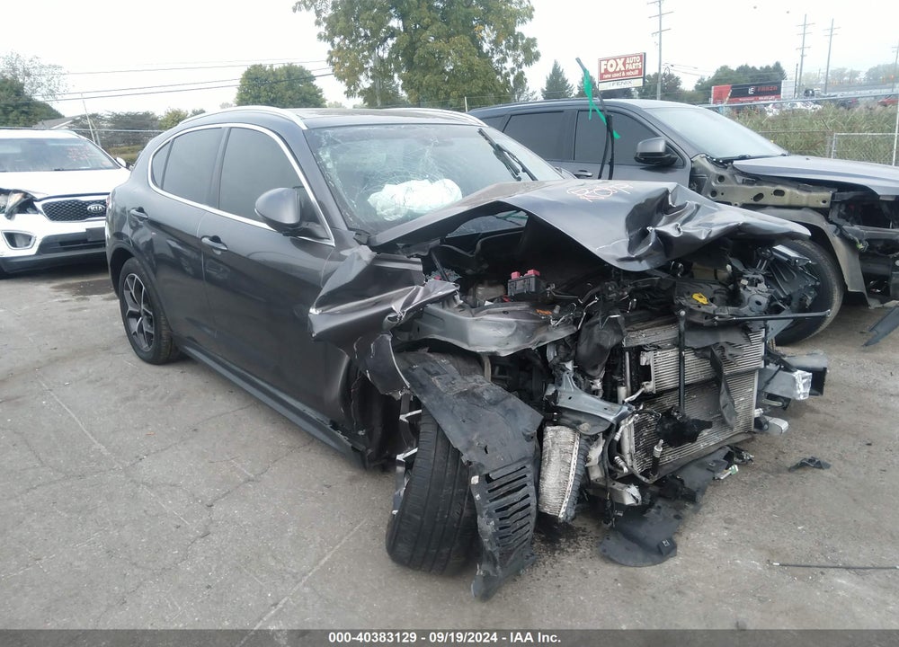 2019 ALFA ROMEO STELVIO TI AWD VIN: ZASPAKBN8K7C45260