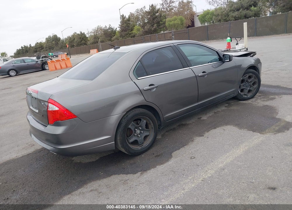 2011 FORD FUSION SE VIN: 3FAHP0HA7BR268130