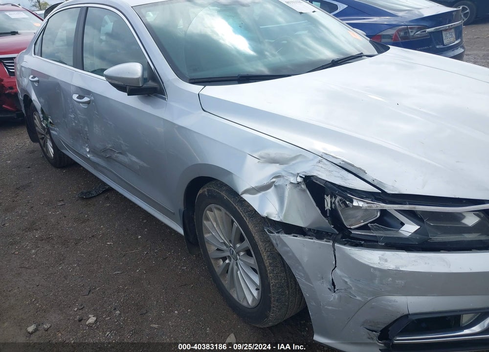 2016 VOLKSWAGEN PASSAT 1.8T SE VIN: 1VWBT7A33GC052746