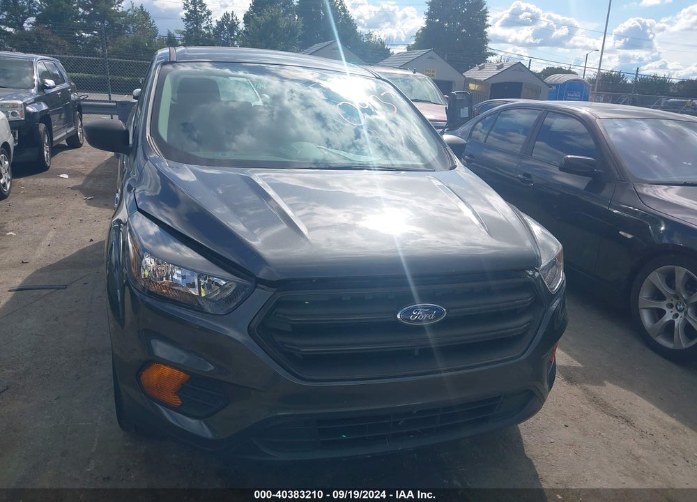 2018 FORD ESCAPE S VIN: 1FMCU0F79JUD40937