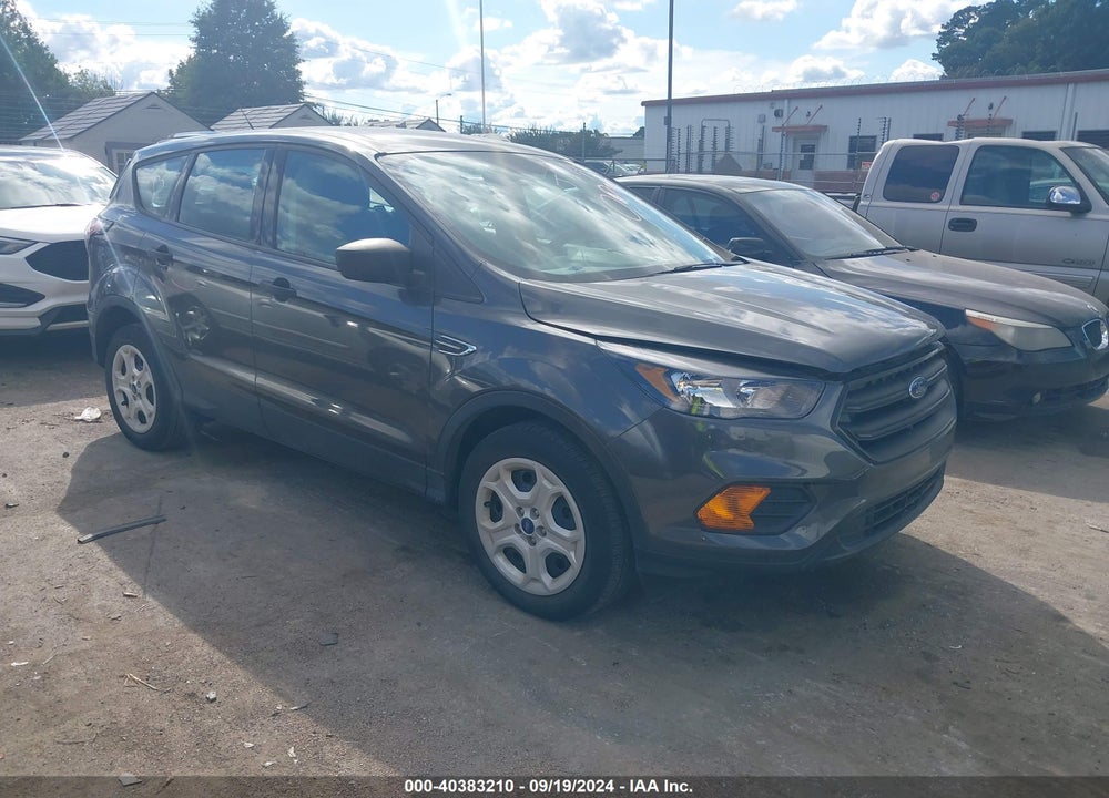2018 FORD ESCAPE S VIN: 1FMCU0F79JUD40937