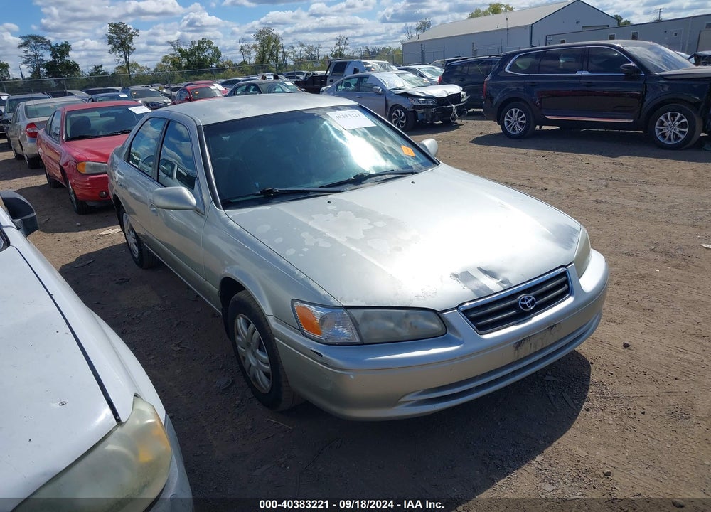2000 TOYOTA CAMRY LE V6 VIN: 4T1BF22K9YU112331