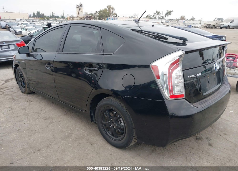 2015 TOYOTA PRIUS TWO VIN: JTDKN3DU0F1968790