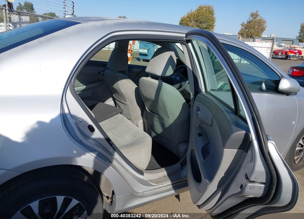 2010 TOYOTA COROLLA LE VIN: 1NXBU4EE9AZ169139