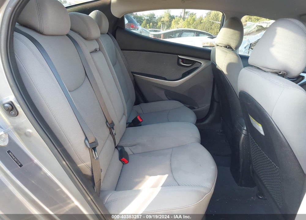 2013 HYUNDAI ELANTRA GLS VIN: 5NPDH4AE1DH272139