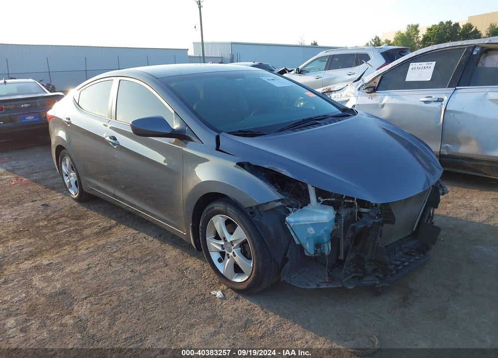 2013 HYUNDAI ELANTRA GLS VIN: 5NPDH4AE1DH272139