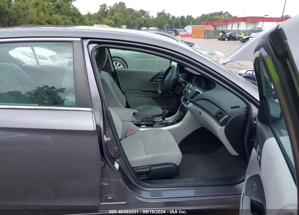 2013 HONDA ACCORD LX VIN: 1HGCR2F33DA233131