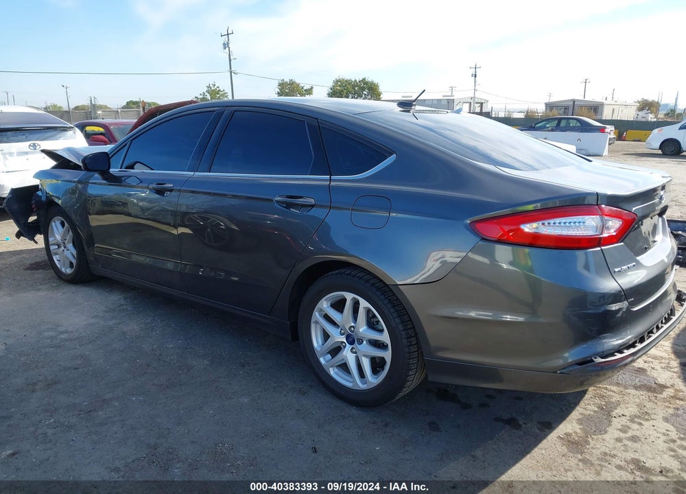 2015 FORD FUSION SE VIN: 3FA6P0H74FR195932