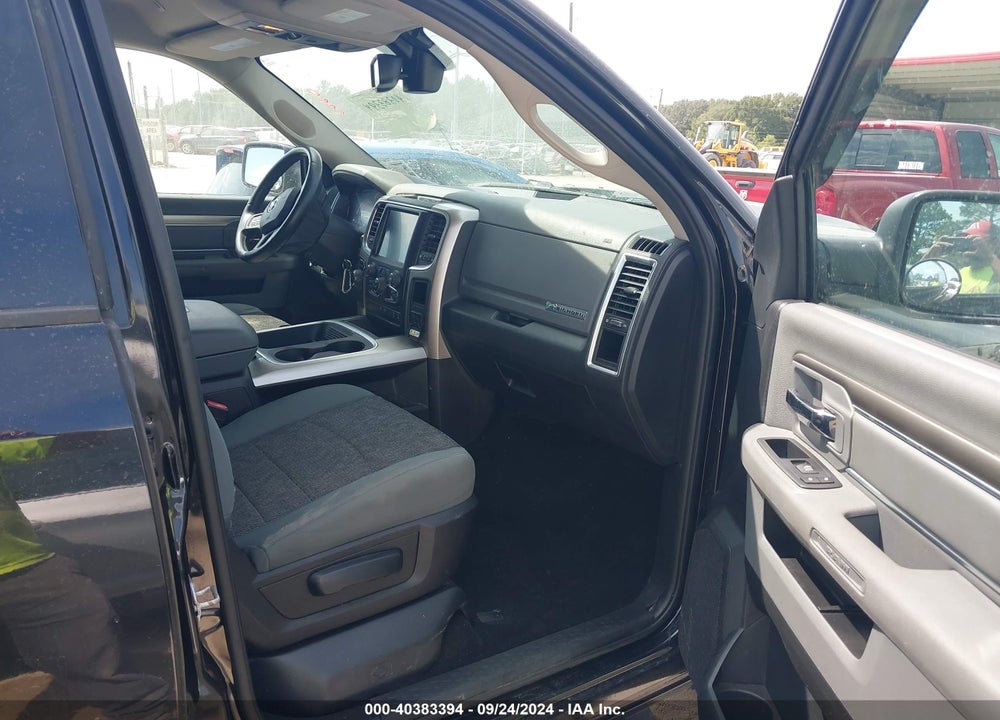 2017 RAM 1500 BIG HORN 4X2 5'7 BOX VIN: 1C6RR6LG4HS585729