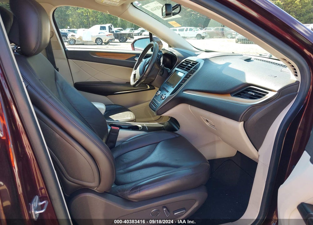 2019 LINCOLN MKC SELECT VIN: 5LMCJ2C91KUL06533