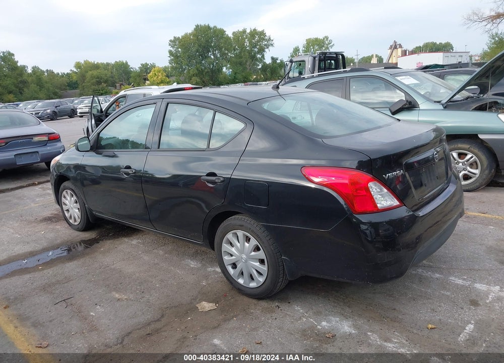 2015 NISSAN VERSA 1.6 S+ VIN: 3N1CN7AP6FL802490