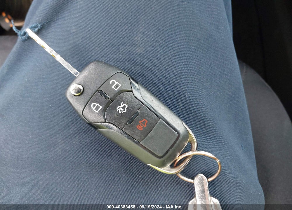 2014 FORD FUSION SE VIN: 3FA6P0HD1ER220337