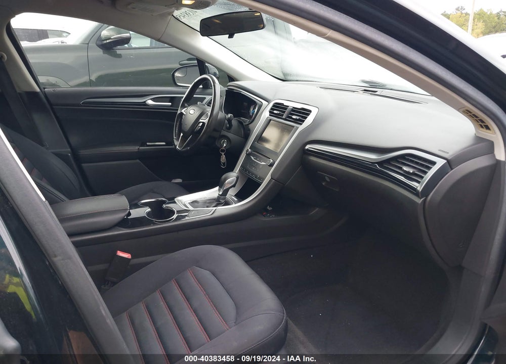 2014 FORD FUSION SE VIN: 3FA6P0HD1ER220337