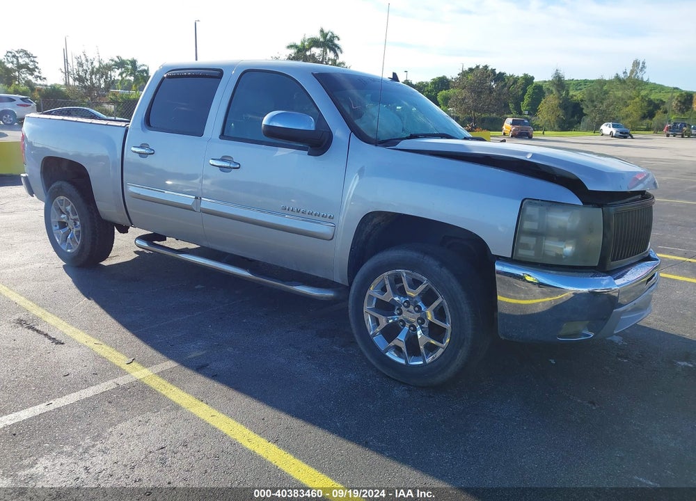 2013 CHEVROLET SILVERADO 1500 LT VIN: 3GCPCSE02DG235074