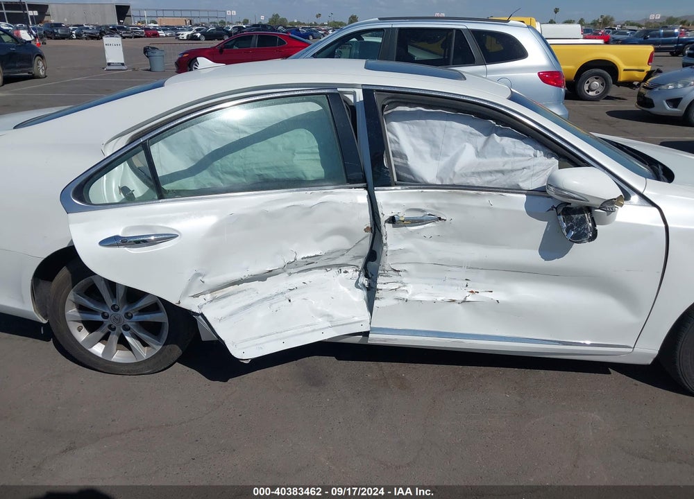2011 LEXUS ES 350 VIN: JTHBK1EG3B2432148