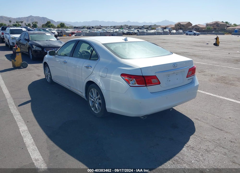 2011 LEXUS ES 350 VIN: JTHBK1EG3B2432148