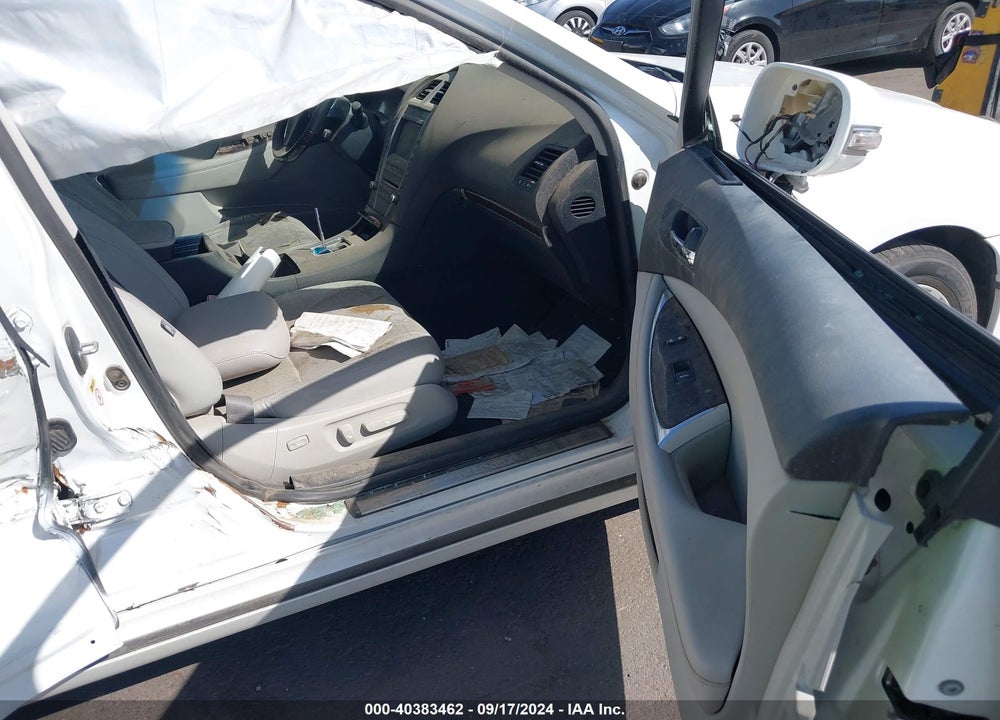 2011 LEXUS ES 350 VIN: JTHBK1EG3B2432148