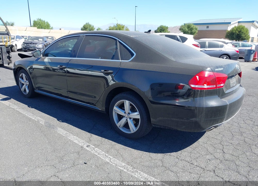 2012 VOLKSWAGEN PASSAT 2.5L SE VIN: 1VWBP7A33CC040837