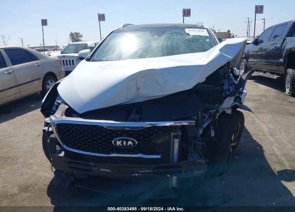 2018 KIA SORENTO 3.3L EX VIN: 5XYPH4A55JG367612