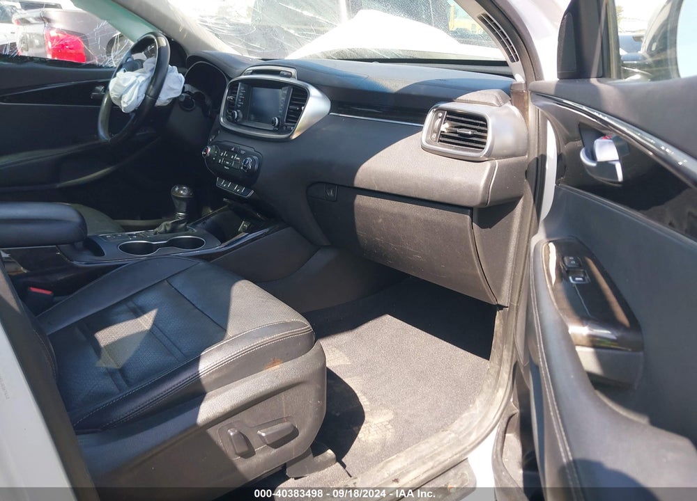 2018 KIA SORENTO 3.3L EX VIN: 5XYPH4A55JG367612