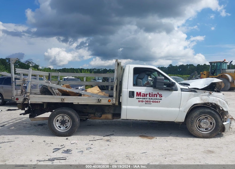 2013 FORD F-250 XL VIN: 1FDBF2A62DEA36265