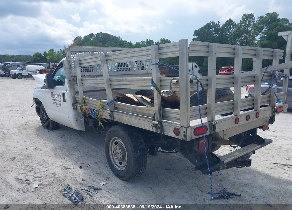 2013 FORD F-250 XL VIN: 1FDBF2A62DEA36265