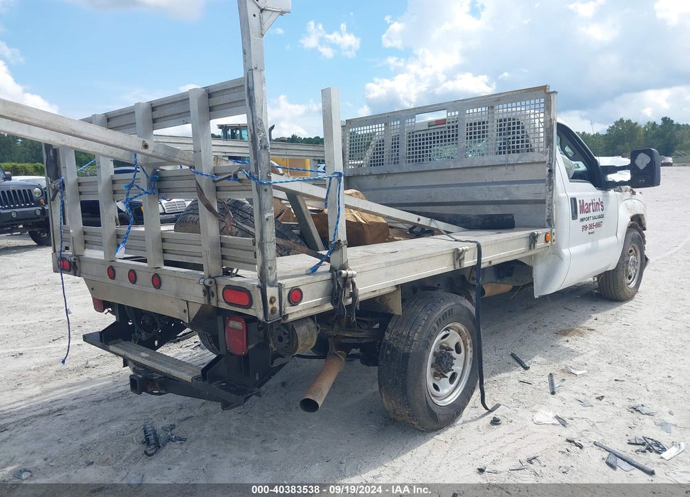 2013 FORD F-250 XL VIN: 1FDBF2A62DEA36265