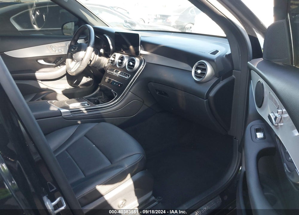 2021 MERCEDES-BENZ GLC 300 4MATIC SUV VIN: W1N0G8EB7MF897091