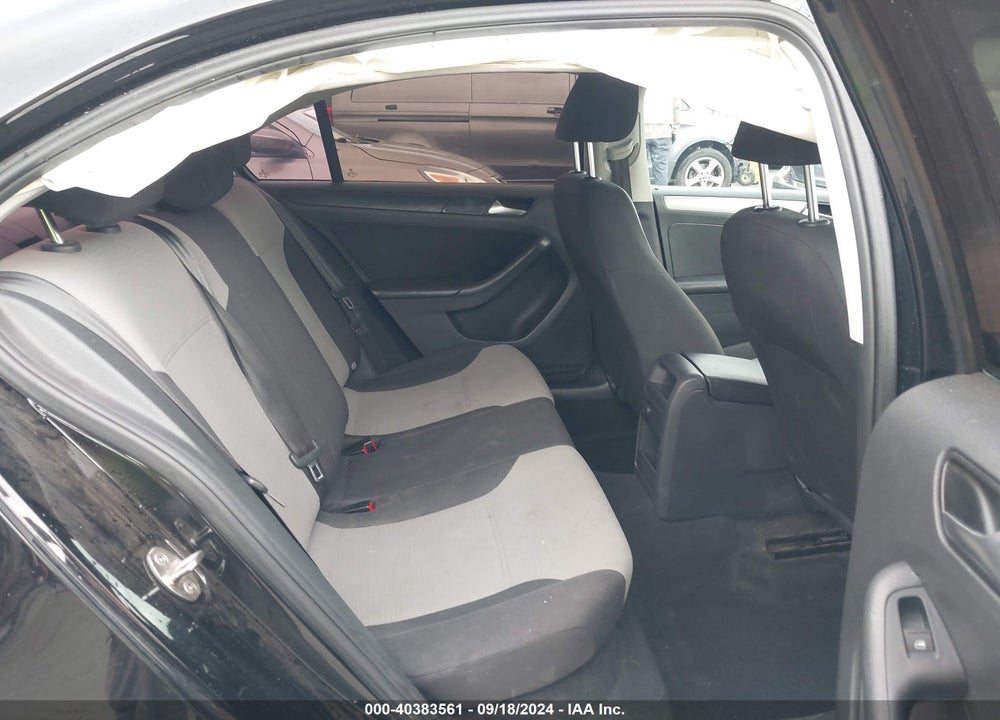 2017 VOLKSWAGEN JETTA 1.4T S VIN: 3VW2B7AJXHM243257