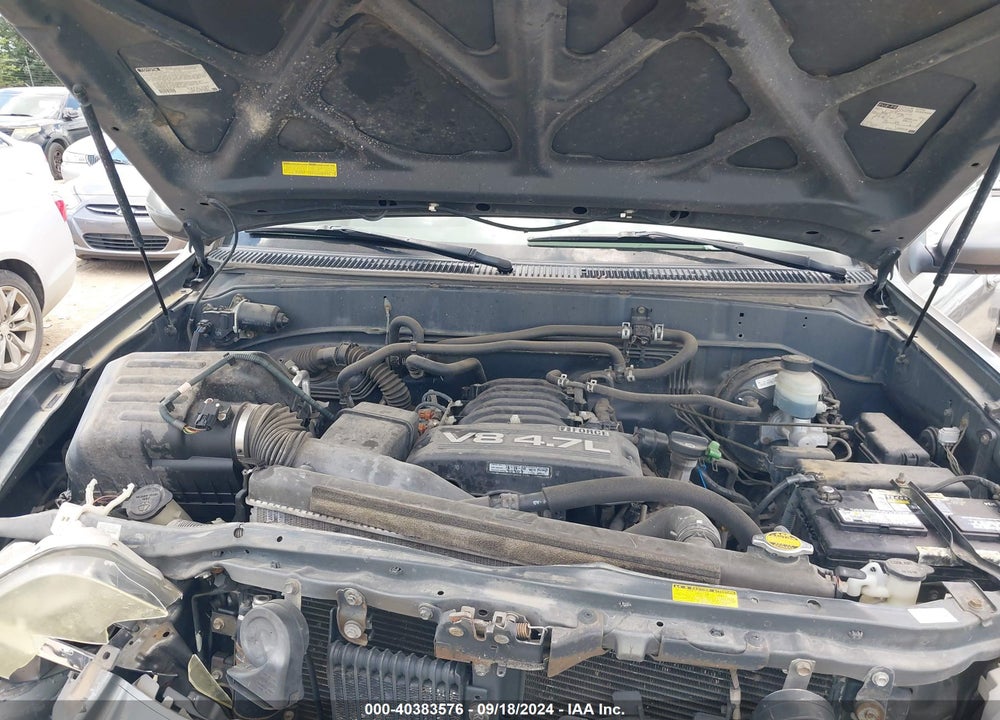 2005 TOYOTA SEQUOIA SR5 V8 VIN: 5TDZT34A25S247124