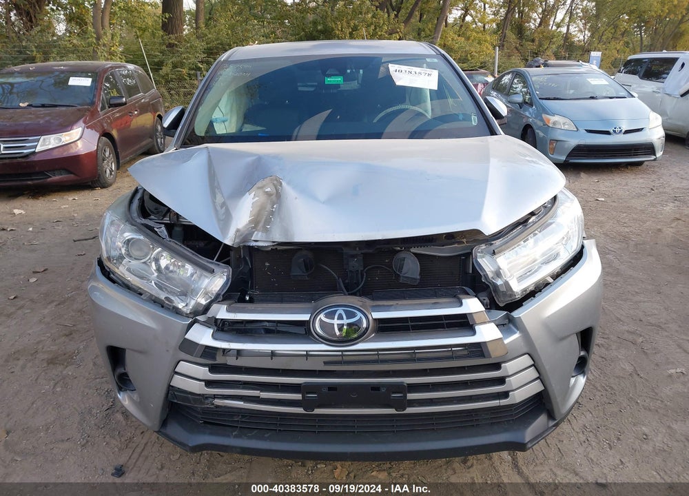 2017 TOYOTA HIGHLANDER LE VIN: 5TDBZRFHXHS475664