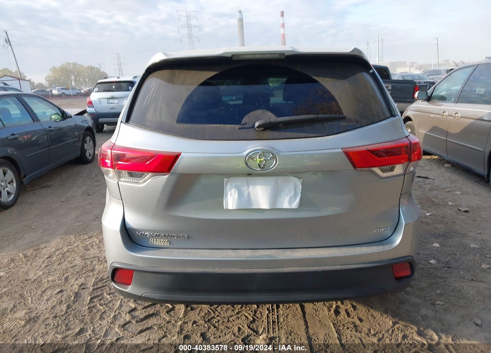 2017 TOYOTA HIGHLANDER LE VIN: 5TDBZRFHXHS475664