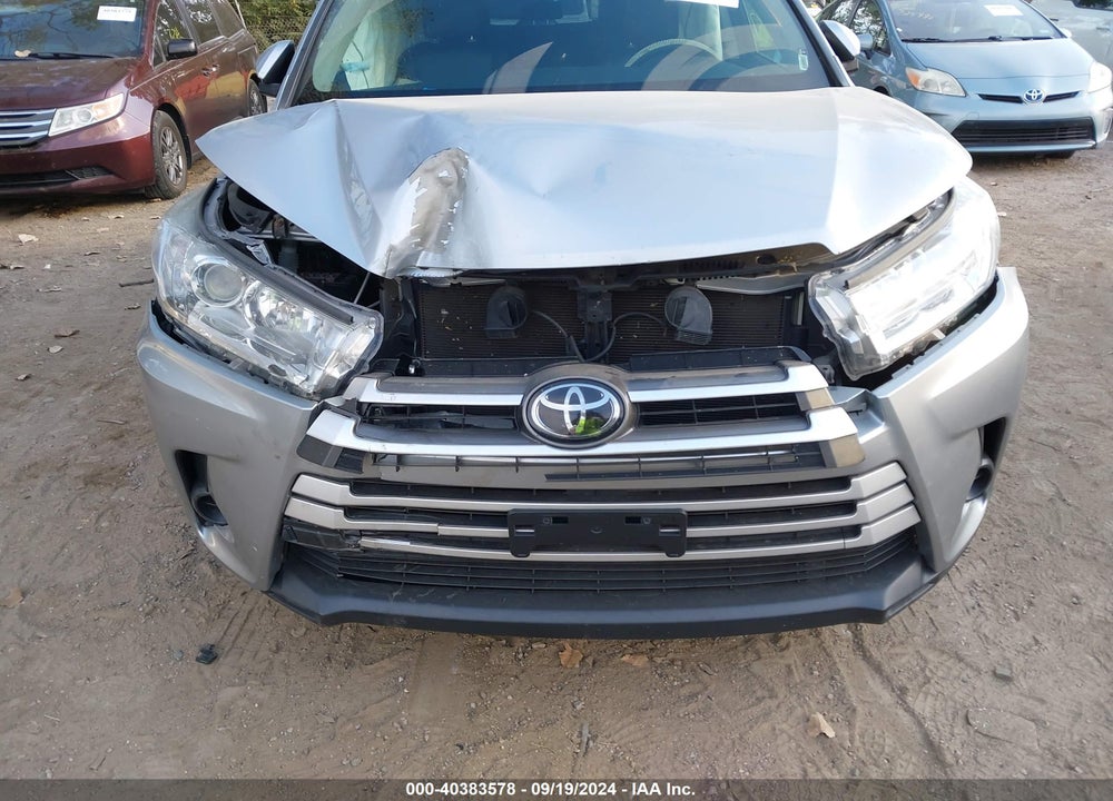 2017 TOYOTA HIGHLANDER LE VIN: 5TDBZRFHXHS475664