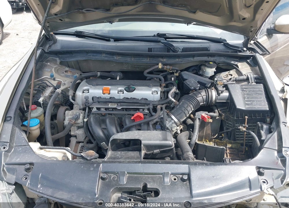 2009 HONDA ACCORD 2.4 LX VIN: 1HGCP26369A108055
