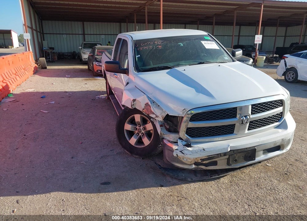 2015 RAM 1500 SLT VIN: 1C6RR6GT0FS607696