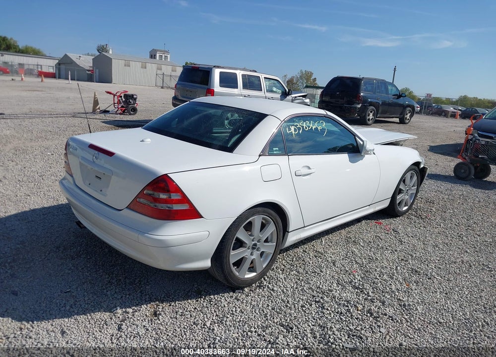 2001 MERCEDES-BENZ SLK 320 VIN: WDBKK65F91F207812