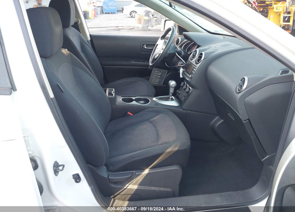 2013 NISSAN ROGUE S VIN: JN8AS5MT2DW548475