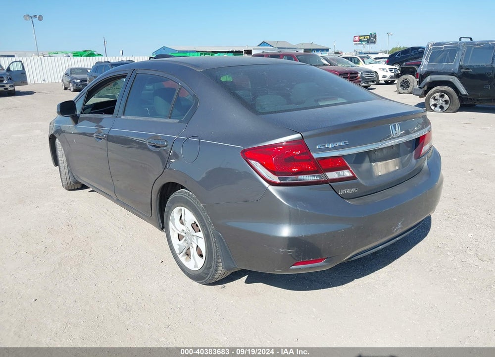 2013 HONDA CIVIC LX VIN: 2HGFB2F58DH515625