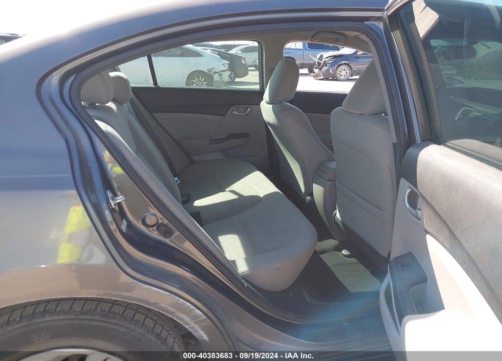 2013 HONDA CIVIC LX VIN: 2HGFB2F58DH515625