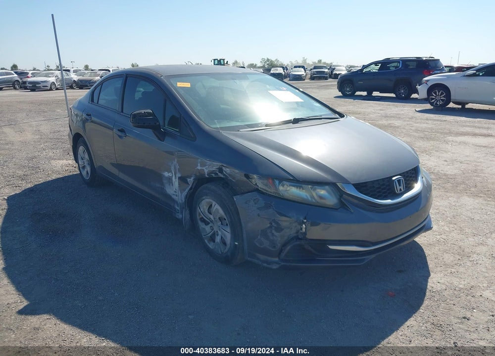 2013 HONDA CIVIC LX VIN: 2HGFB2F58DH515625