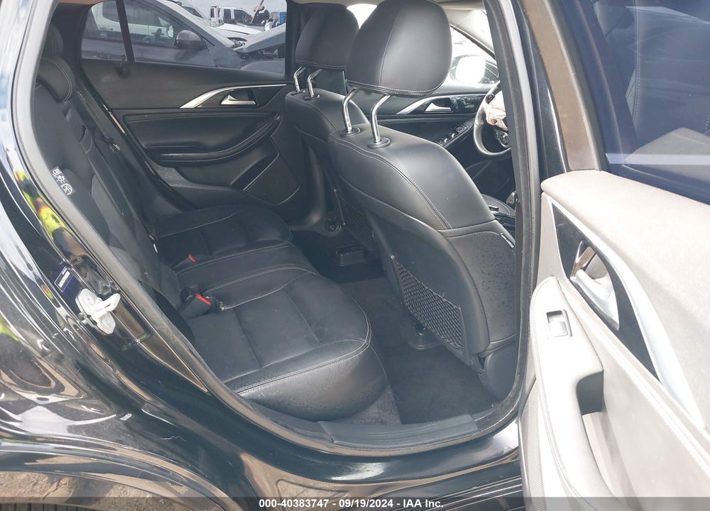 2017 INFINITI QX30 PREMIUM VIN: SJKCH5CP5HA032926
