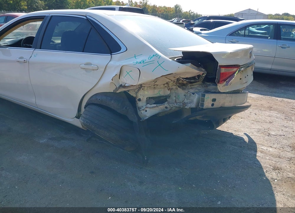 2015 TOYOTA CAMRY LE VIN: 4T4BF1FK4FR470444