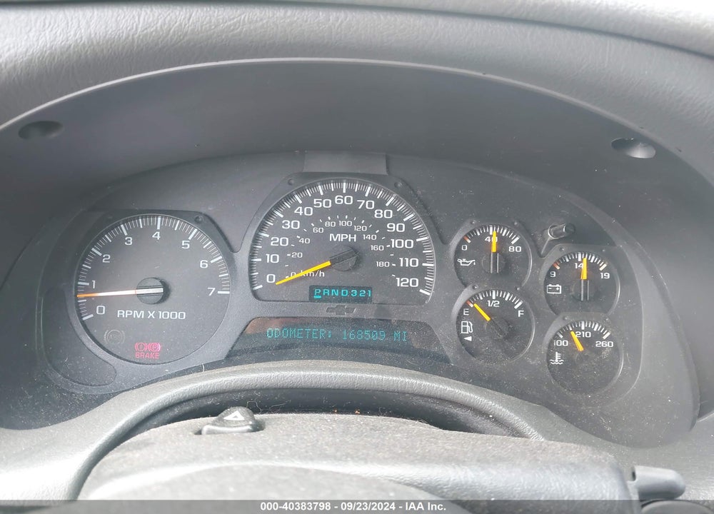 2002 CHEVROLET TRAILBLAZER LT VIN: 1GNDT13S822233103