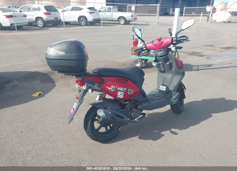 2023 GENUINE SCOOTER CO. ROUGHHOUSE 50 VIN: RFVPMP200P1024706